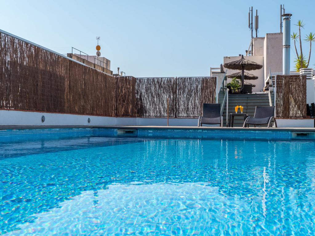 Hotel Checkin Montpalau بينيذا ذي مار المظهر الخارجي الصورة