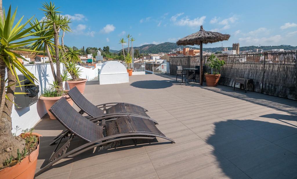Hotel Checkin Montpalau بينيذا ذي مار المظهر الخارجي الصورة
