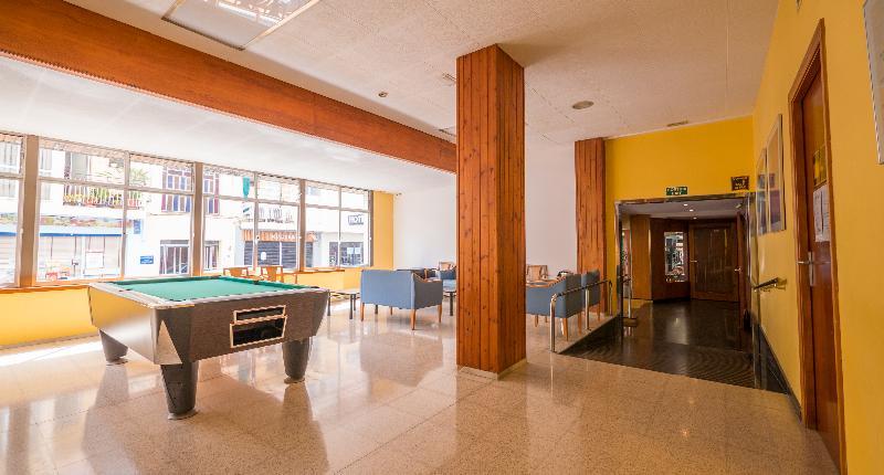 Hotel Checkin Montpalau بينيذا ذي مار المظهر الخارجي الصورة
